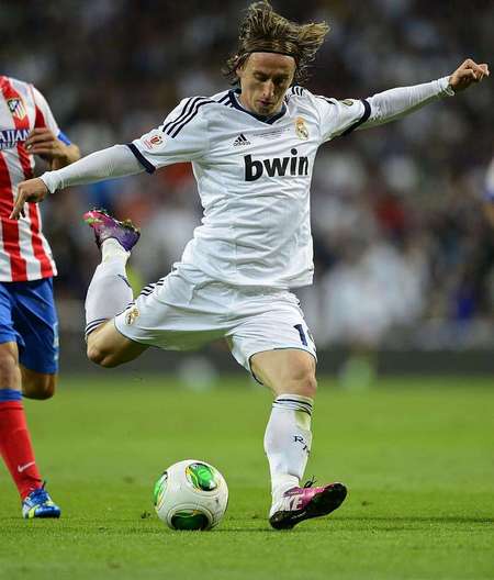 埃贝尔：凯恩已是足坛最伟大球员之一，未来他能竞争金球奖