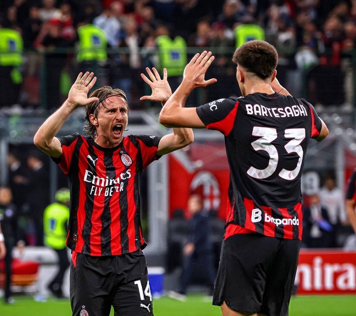 亚冠精英战报：高明锡破门，金大元点射扳平，江原2-2武里南联